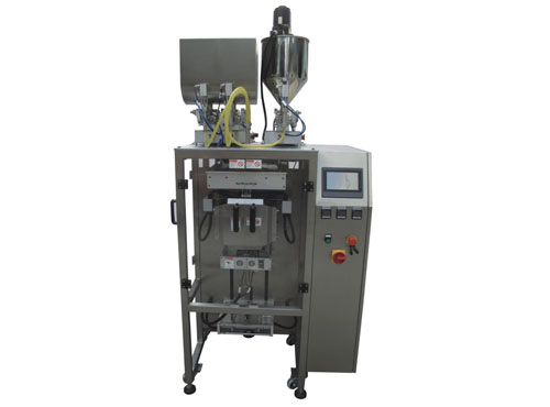 Four side sealing packing machine